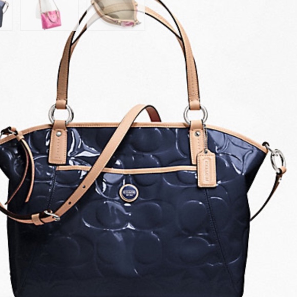 Coach EMBOSSED PATENT POCKET TOTE - Picture 2 of 2